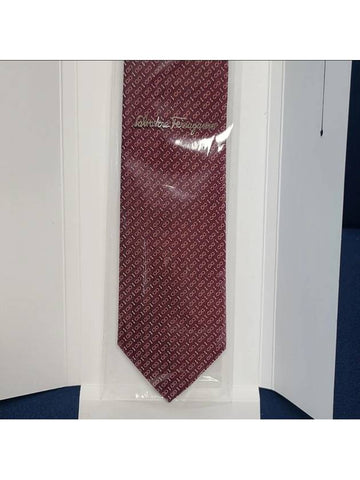 Ferragamo Men s Silk Red Wine Tie 732248 Gift Recommendation - SALVATORE FERRAGAMO - BALAAN 1