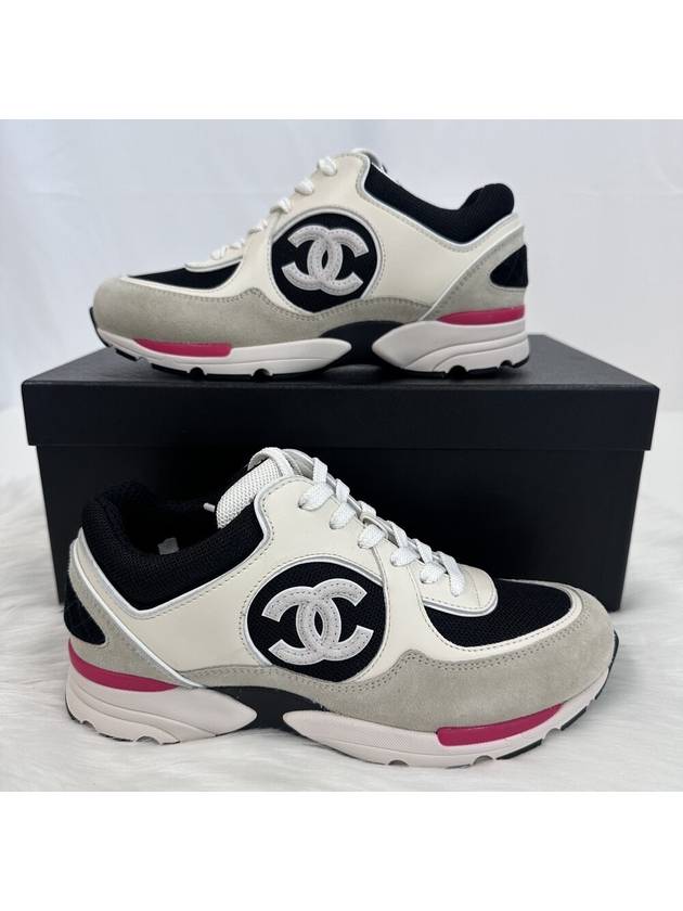 Trainer CC Logo Mesh Suede Low Top Sneakers White Black - CHANEL - BALAAN 6