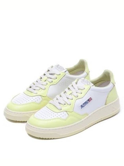 Men's Medalist Leather Low Top Sneakers Green - AUTRY - BALAAN 2