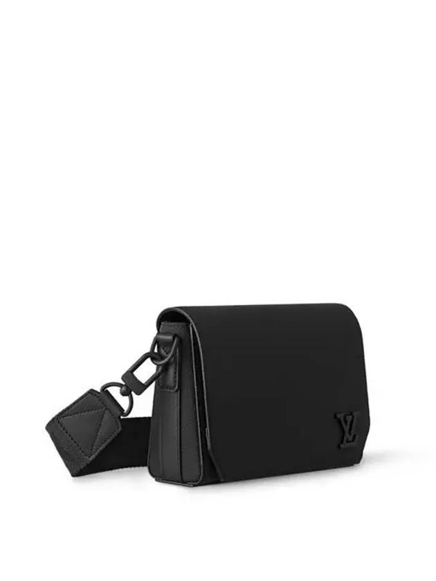 Takeoff PM Aerogram Messenger Bag Black - LOUIS VUITTON - BALAAN 3