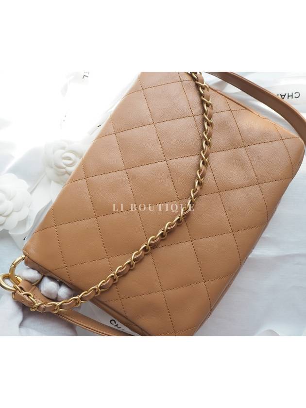 Unicorn Season Two Pocket Hobo Bag Brown AS4743 - CHANEL - BALAAN 7