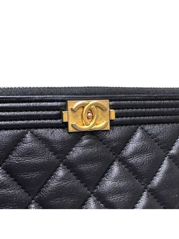 Women s A84407 Lambskin Black Boy Gold Large Clutch Bag - CHANEL - BALAAN 5