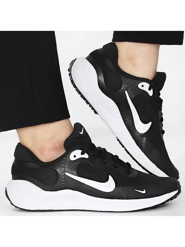 Kids Revolution 7 GS Low Top Sneakers Black - NIKE - BALAAN 2