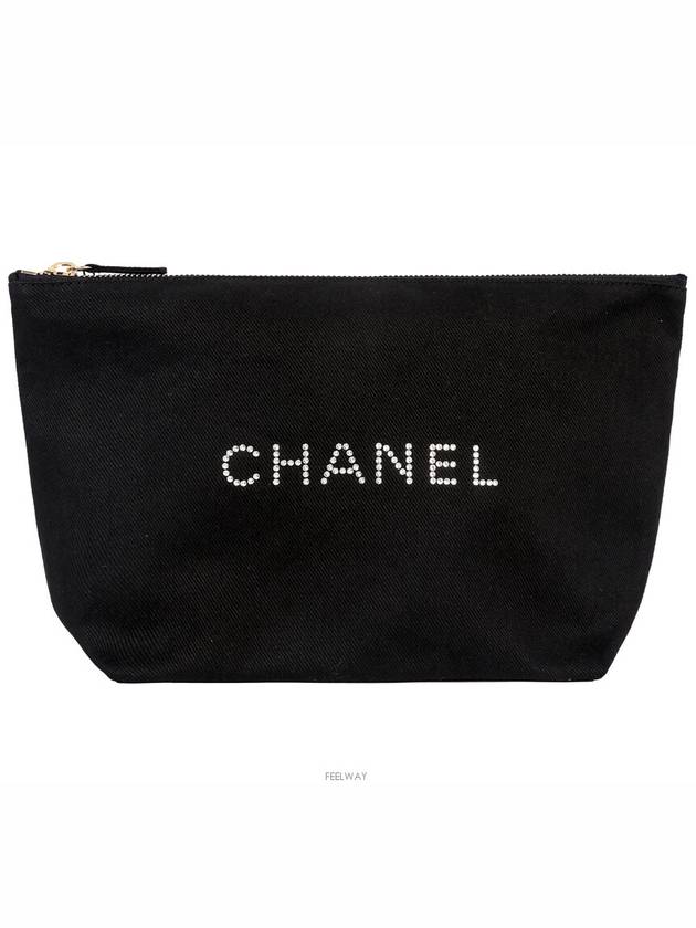 women pouch bag - CHANEL - BALAAN 1