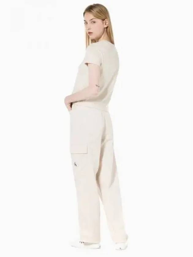 JEANS Women s Ivory Straight Fit High Rise Cotton Cargo Pants J221297 ACF - CALVIN KLEIN - BALAAN 2