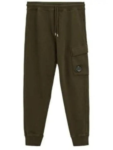 Diagonal Fleece Cargo Jogger Pants Ivy Green 16CMSP100A110044G683 1242080 - CP COMPANY - BALAAN 1