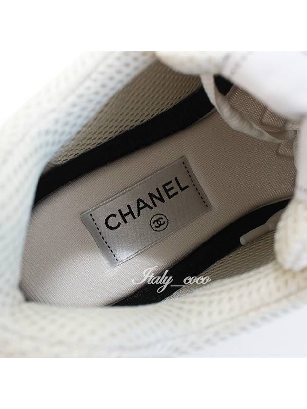 Fabric Laminated Low Top Sneakers Ivory White Gold - CHANEL - BALAAN 10