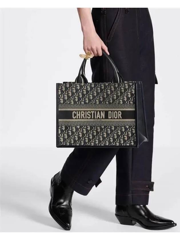 Oblique Embroidery Calf Skin Medium Book Tote Bag Blue - DIOR - BALAAN 3