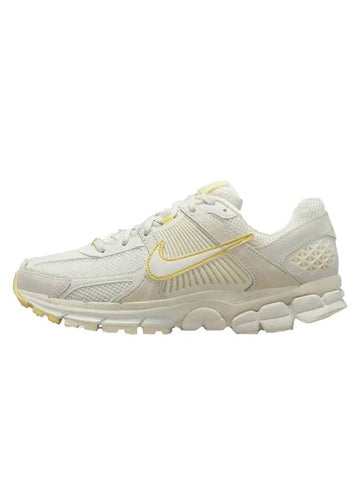 Zoom Vomero 5 Low Top Sneakers Sail Soft Yellow - NIKE - BALAAN 1