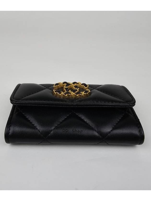 19 Gold Hardware Lambskin Flap Card Wallet Black - CHANEL - BALAAN 5