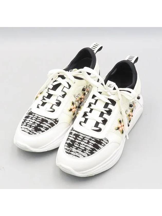 Smith Market White Sneakers Women s Shoes - LOUIS VUITTON - BALAAN 5