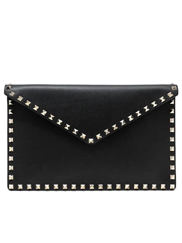 Envelope Rockstud Clutch Bag Black - VALENTINO - BALAAN.