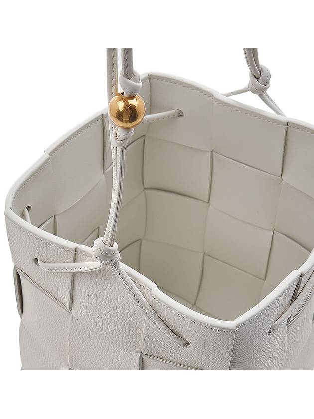 Cassette Intrecciato Leather Bucket Bag White - BOTTEGA VENETA - BALAAN 9