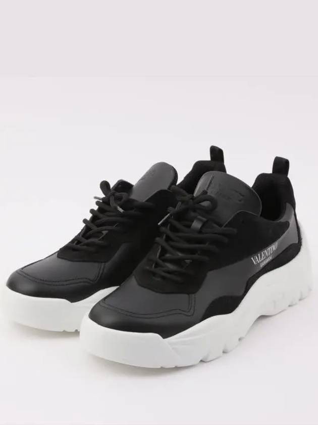 Gumboy Calfskin Low Top Sneakers Black - VALENTINO - BALAAN 2