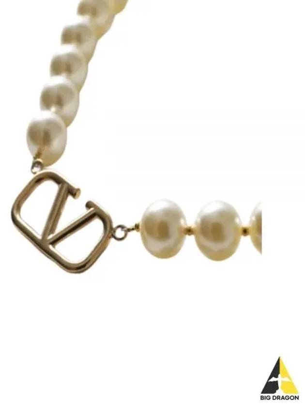 24 4W0J0P13 UXM 0O3 4W2J0P13 Metal Swarovski Pearl V Logo Signature Necklace - VALENTINO - BALAAN 1