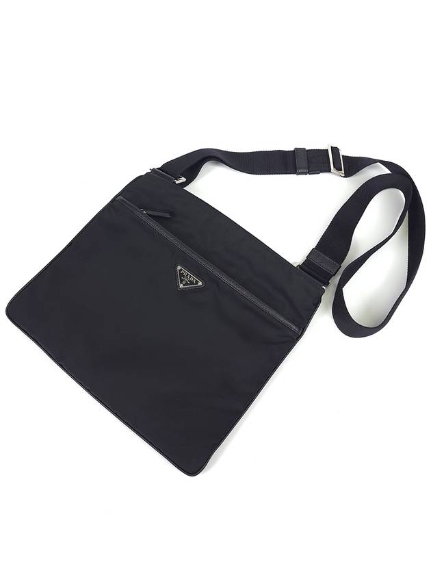 2VH053 Triangular logo messenger cross bag - PRADA - BALAAN 2