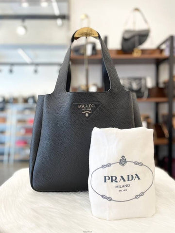 Daol Sangin Store Vitello Dino Tote Bag 1BG338 Condition A - PRADA - BALAAN 1