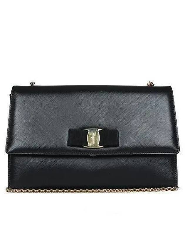 Ferragamo D855 Gold Barra Decoration Black Saffiano Genie Chain Shoulder Cross Bag - SALVATORE FERRAGAMO - BALAAN 1