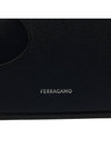 Cut-Out Shoulder Bag Black - SALVATORE FERRAGAMO - BALAAN 7