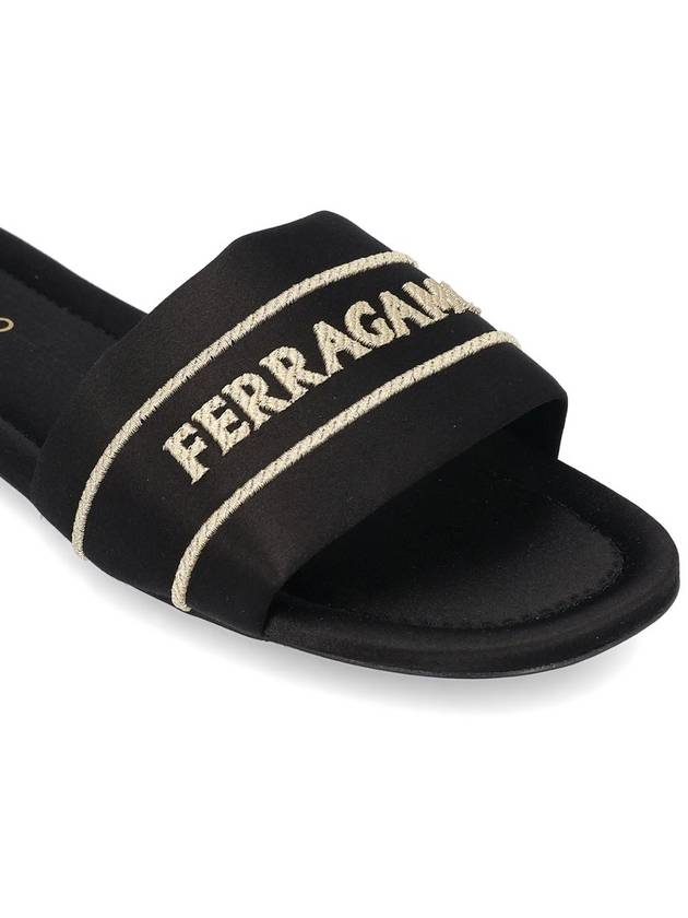 Salvatore Ferragamo Sandals Black - SALVATORE FERRAGAMO - BALAAN 4