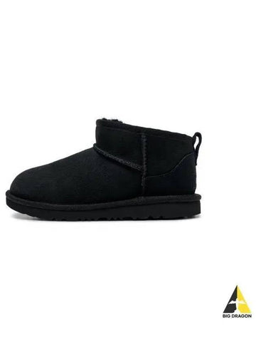 KIDS Suede Leather Mini Boots Black Classic Ultra 1130750KBLK - UGG - BALAAN 1