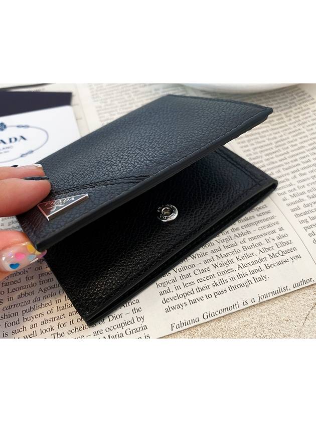 Vitello triangle logo bi fold wallet black - PRADA - BALAAN 7