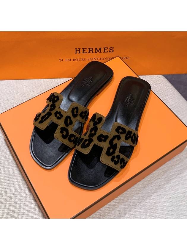 Women s Oran Sandals Calfskin Leopard Skin Black Brown - HERMES - BALAAN 1