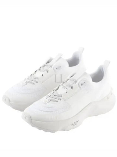 True Act Lace Up Low-Top Sneakers White - VALENTINO - BALAAN 2