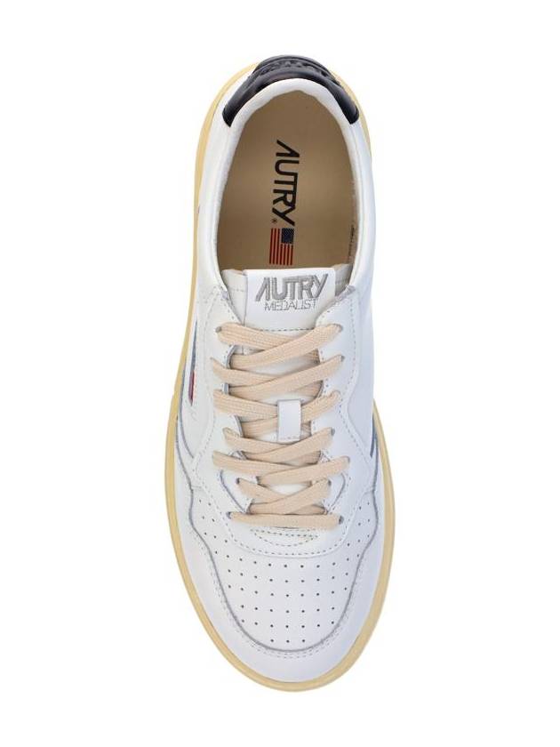 Medalist Black Tab Low Top Sneakers White - AUTRY - BALAAN 5