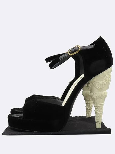 Black velvet gold open toe heel shoes 240MM - CHANEL - BALAAN 1