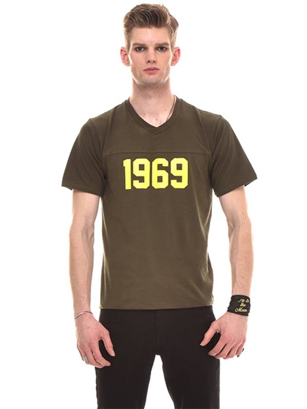 1969 PRINT COTTON JERSEY T SHIRT KHAKI - C.O.M.E - BALAAN 1