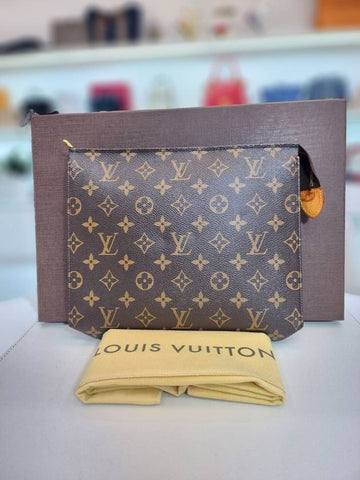 Monogram Toilet 26 Pouch Clutch Bag m47542 - LOUIS VUITTON - BALAAN 1