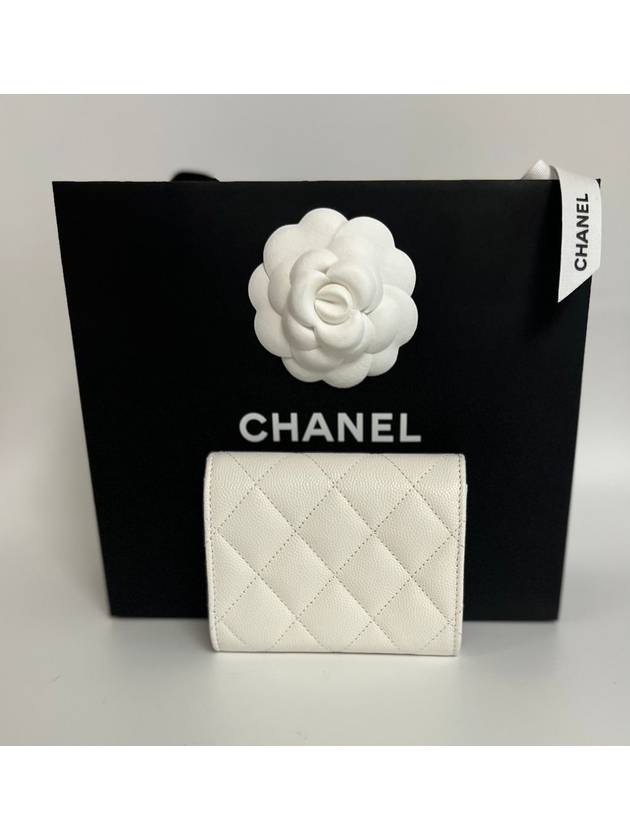 Women's CC Logo Caviar Flap Card Wallet White - CHANEL - BALAAN 3