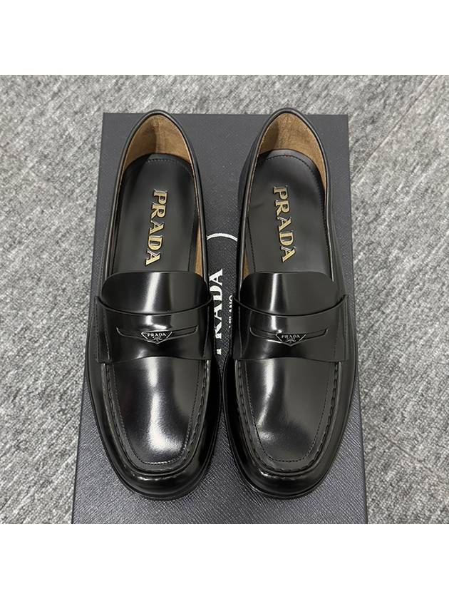 Brushed Leather Loafers Black - PRADA - BALAAN 3