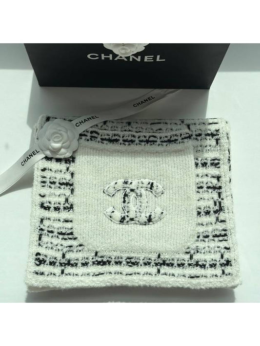 Cashmere pocket muffler tweed CC logo scarf - CHANEL - BALAAN 1