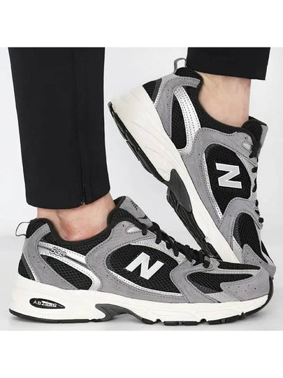 530 Low Top Sneakers Grey Black - NEW BALANCE - BALAAN 2