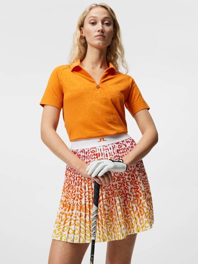 SS23 Golf Short Sleeve Sadini Seamless Polo SADINE SEAMLESS POLO Russet Orange - J.LINDEBERG - BALAAN 2