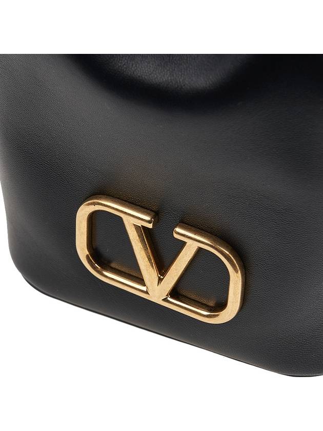 V Logo Signature Nappa Leather Bucket Bag Black - VALENTINO - BALAAN 7