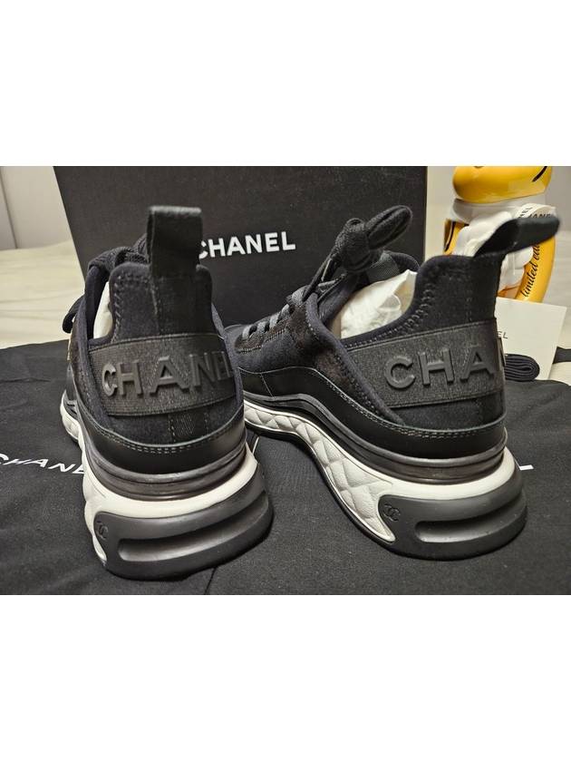 Mixed Fibers Velvet Calfskin Low Top Sneakers Black - CHANEL - BALAAN 5