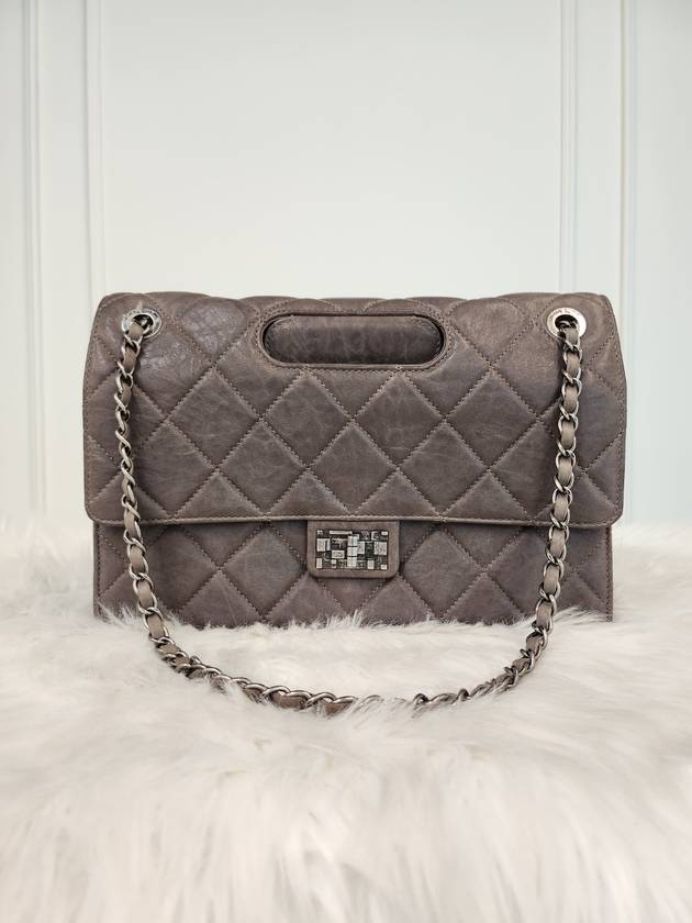 Women s 2 55 Vintage Flap Bag Gray 15th Condition A - CHANEL - BALAAN 3