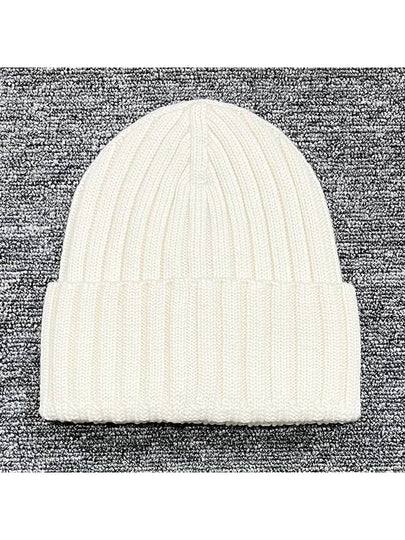 Logo Wappen Patch Knit Beanie Hat White 3B00036 A9327 030 - MONCLER - BALAAN 2