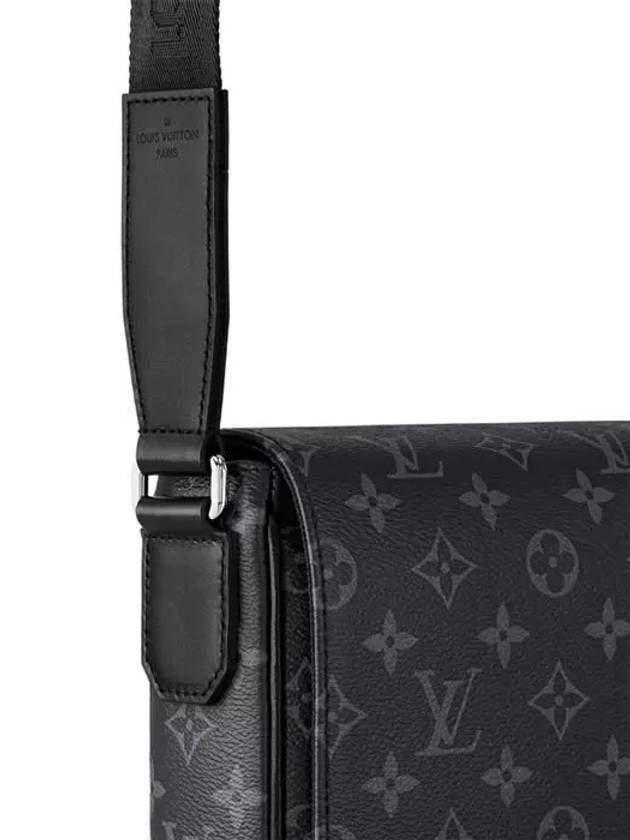 District PM Messenger Bag Black - LOUIS VUITTON - BALAAN 6