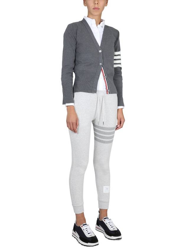 CARDIGAN CON SCOLLO A V - THOM BROWNE - BALAAN 6