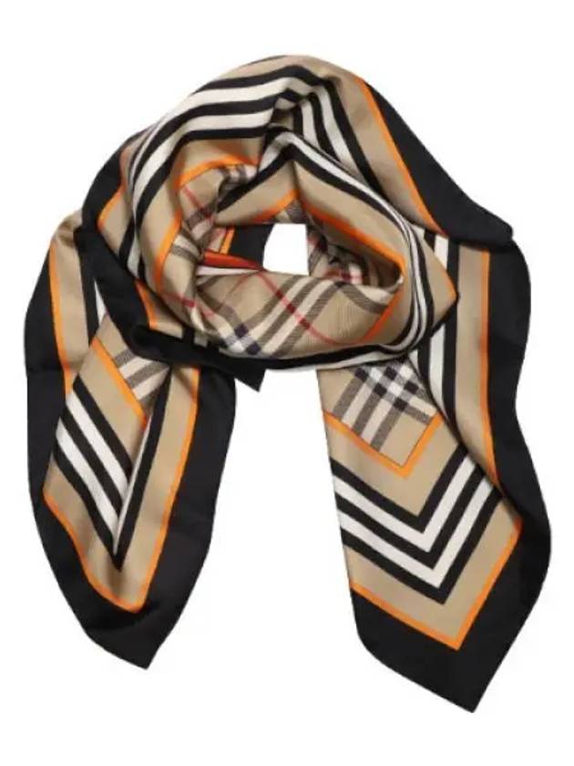 Montage Print Silk Small Square Scarf Archive Beige - BURBERRY - BALAAN 2