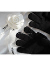 CC Logo Cashmere Knit Gloves Unisex Black AA9432 - CHANEL - BALAAN 4