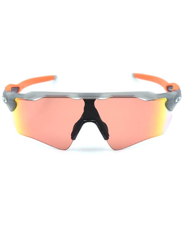 Sunglasses RADAR EV PATH OO9208 F838 - OAKLEY - BALAAN 1