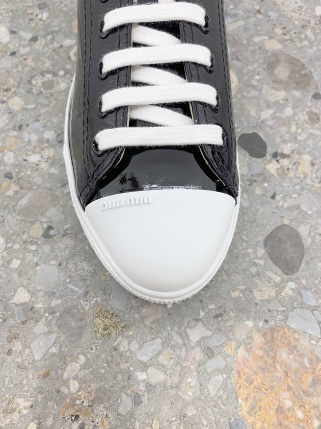 5E8998 Enamel Sneakers - MIU MIU - BALAAN 4