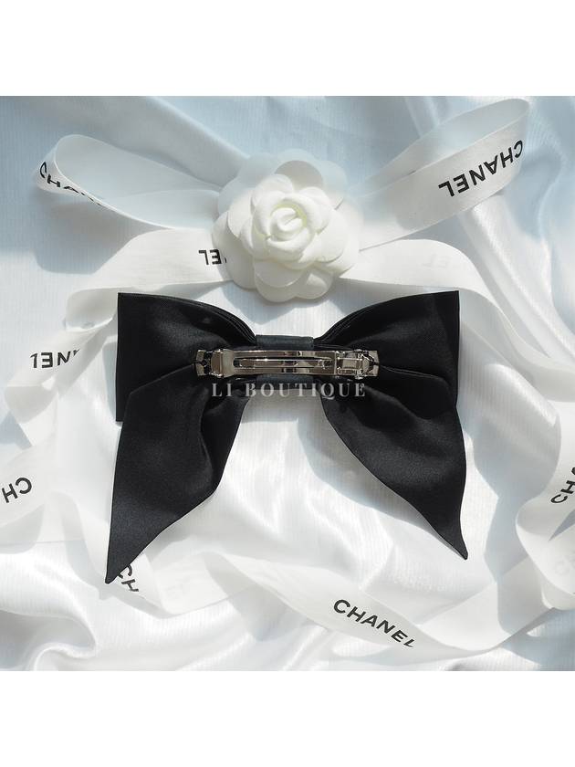 CC Logo Ribbon Silk Hairpin Black AA9854 - CHANEL - BALAAN 6