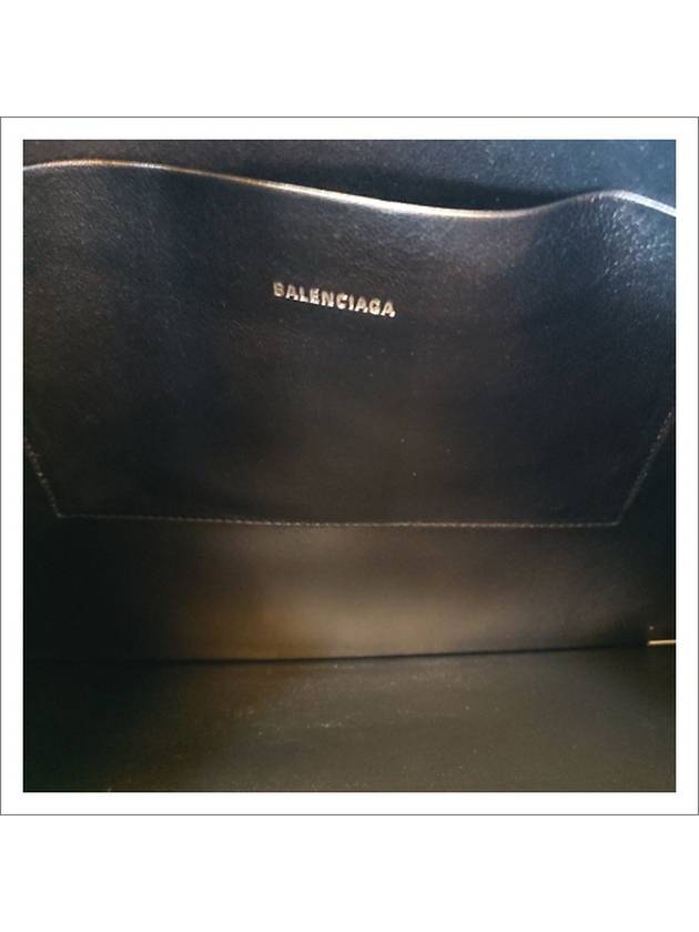 Logo Strap Large Cash Clutch Bag Black - BALENCIAGA - BALAAN 7