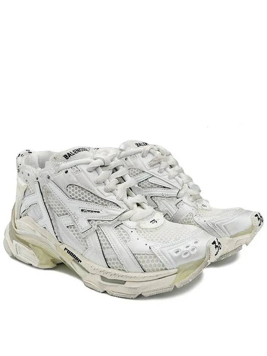 Runner Low Top Sneakers White - BALENCIAGA - BALAAN 2